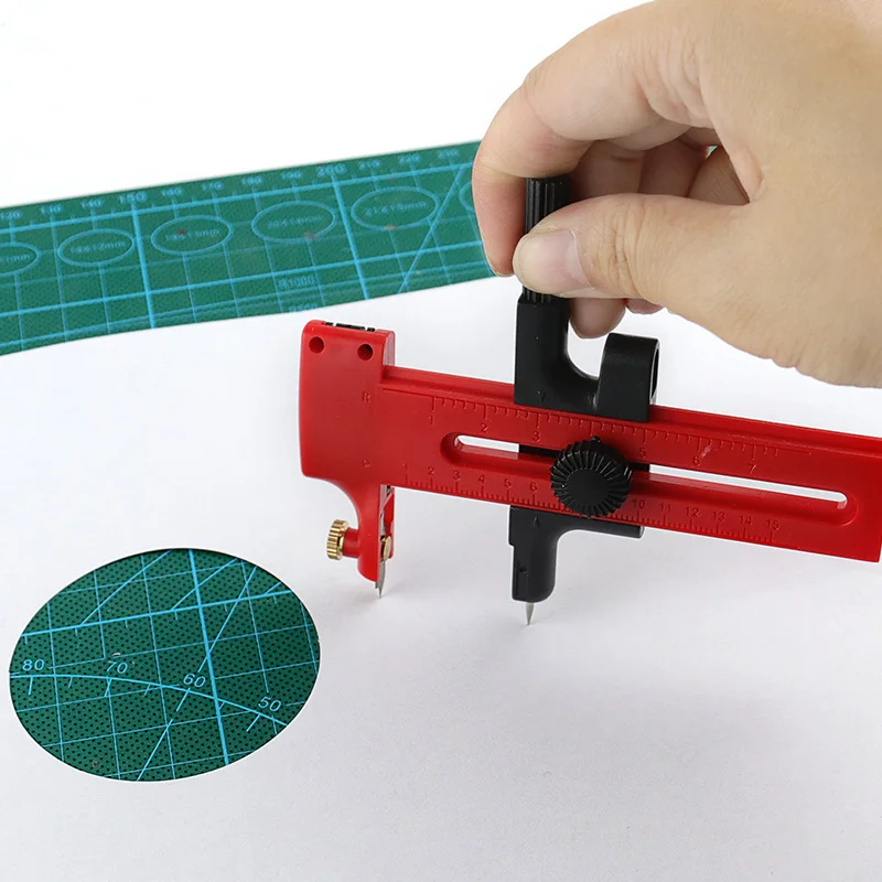1 sztuka – obrotowy kątownik d – Art Craft With Paper recenzja i cena